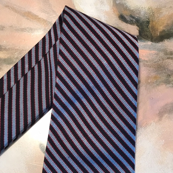 Brooks brothers silk tie - Picture 8 of 9